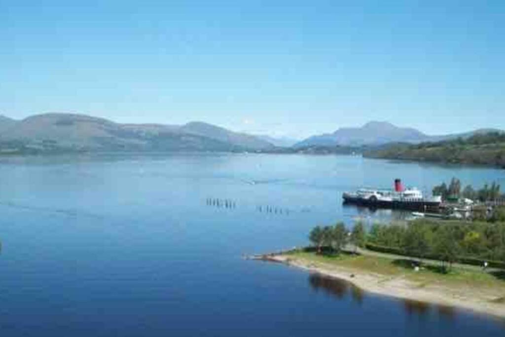 One Bedroom Flat On The Banks Of Loch Lomond Alexandria Esterno foto